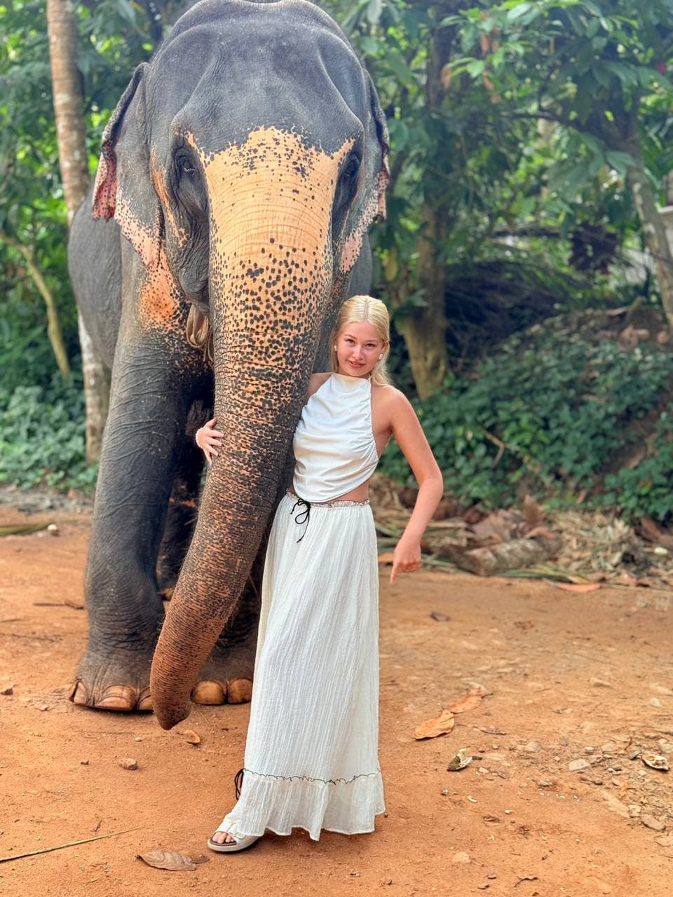 Travelers enjoying a beautiful Sri Lankan destination in March